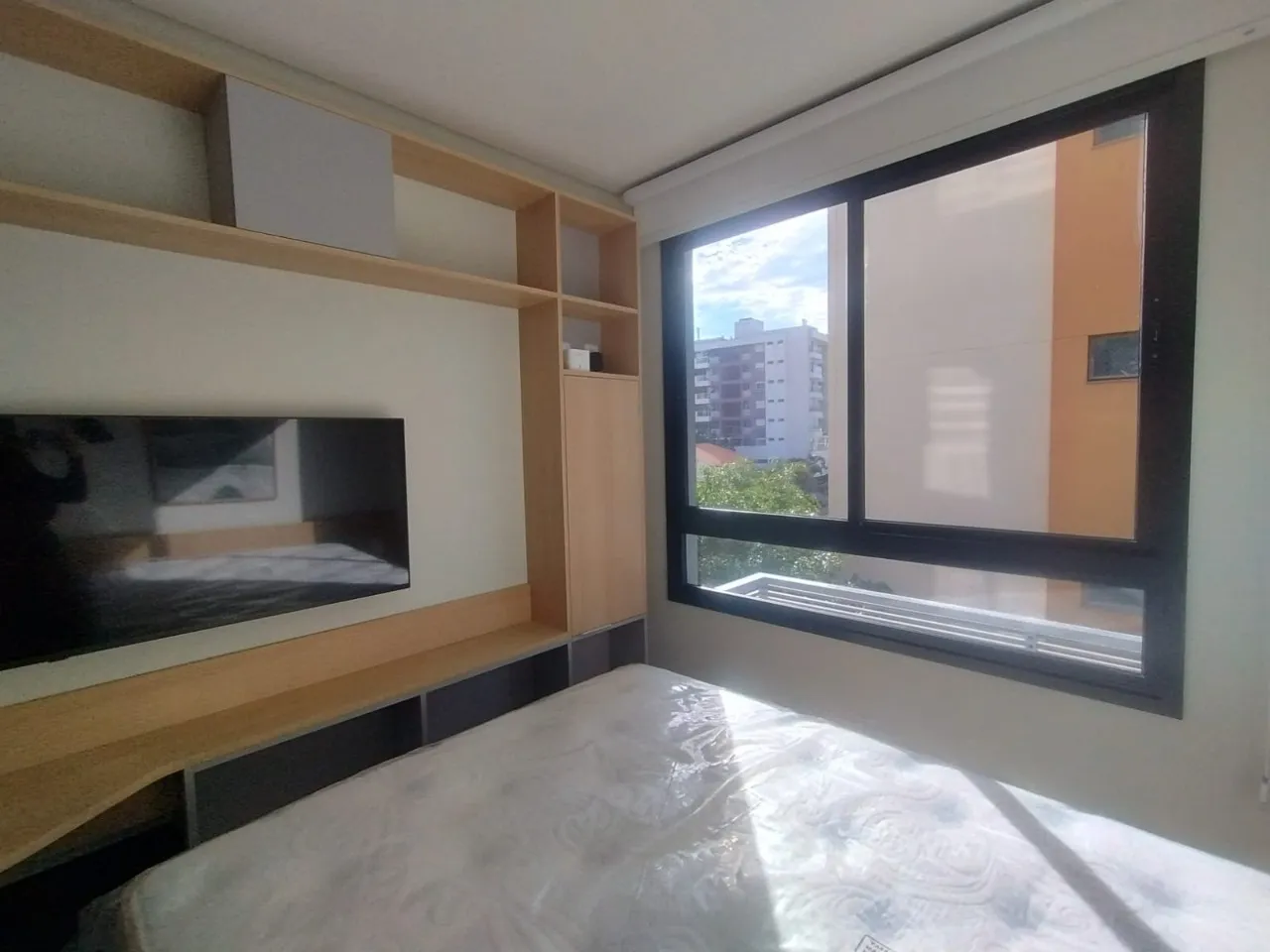 Furnished 21 m² studio with kitchenette and electric stove — photo 17