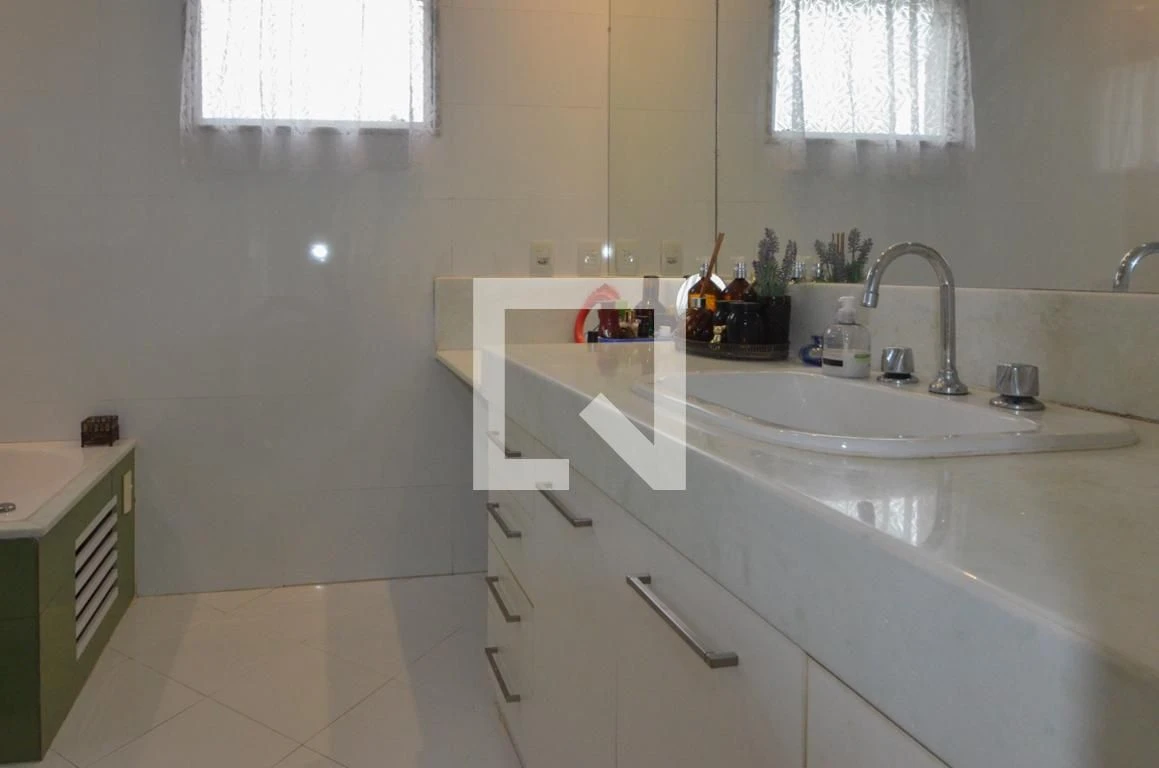 Casa com 4 quartos e jardim privativo — photo 46