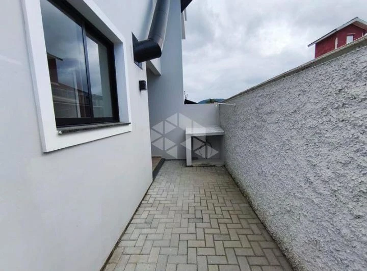Casa con balcón, 2 dormitorios y 80 m² — photo 7