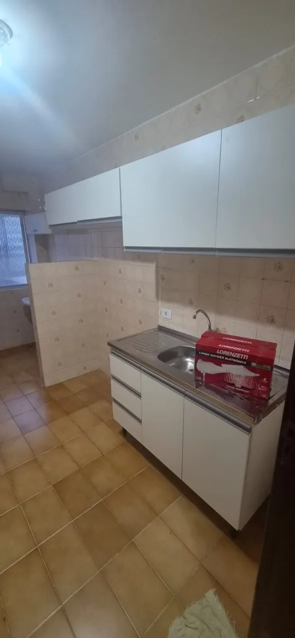 Apartamento com 2 quartos, 2 banheiros e 1 vaga