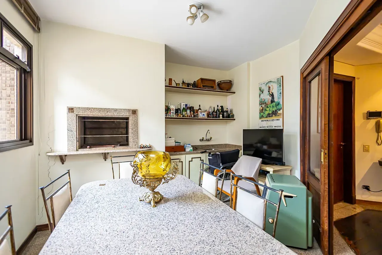 Apartamento de 334 m² com 4 quartos e cozinha a gás — photo 7
