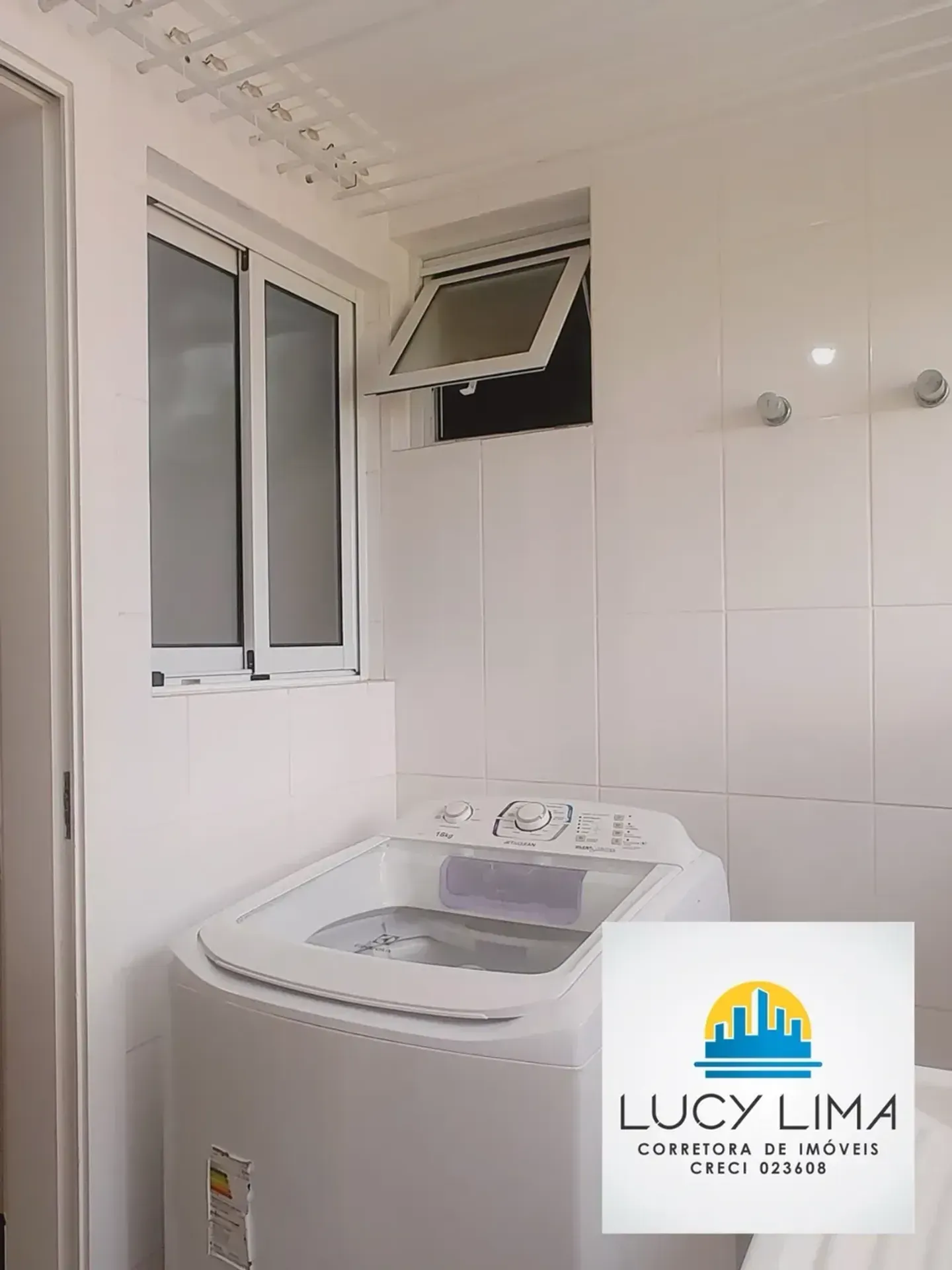 Furnished apartment, 100 m², with floor-to-ceiling windows — photo 21