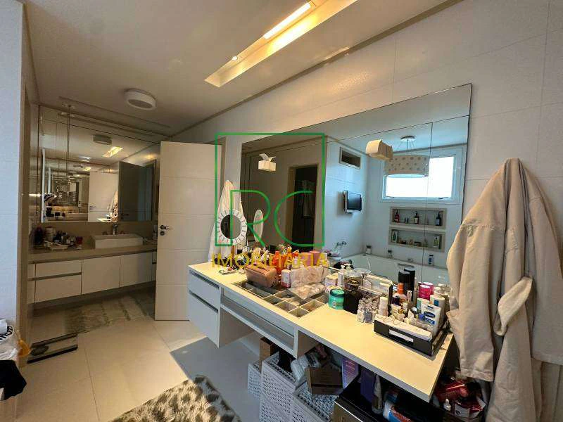 Apartamento de 4 suítes com 390 m² e 3 vagas — photo 12