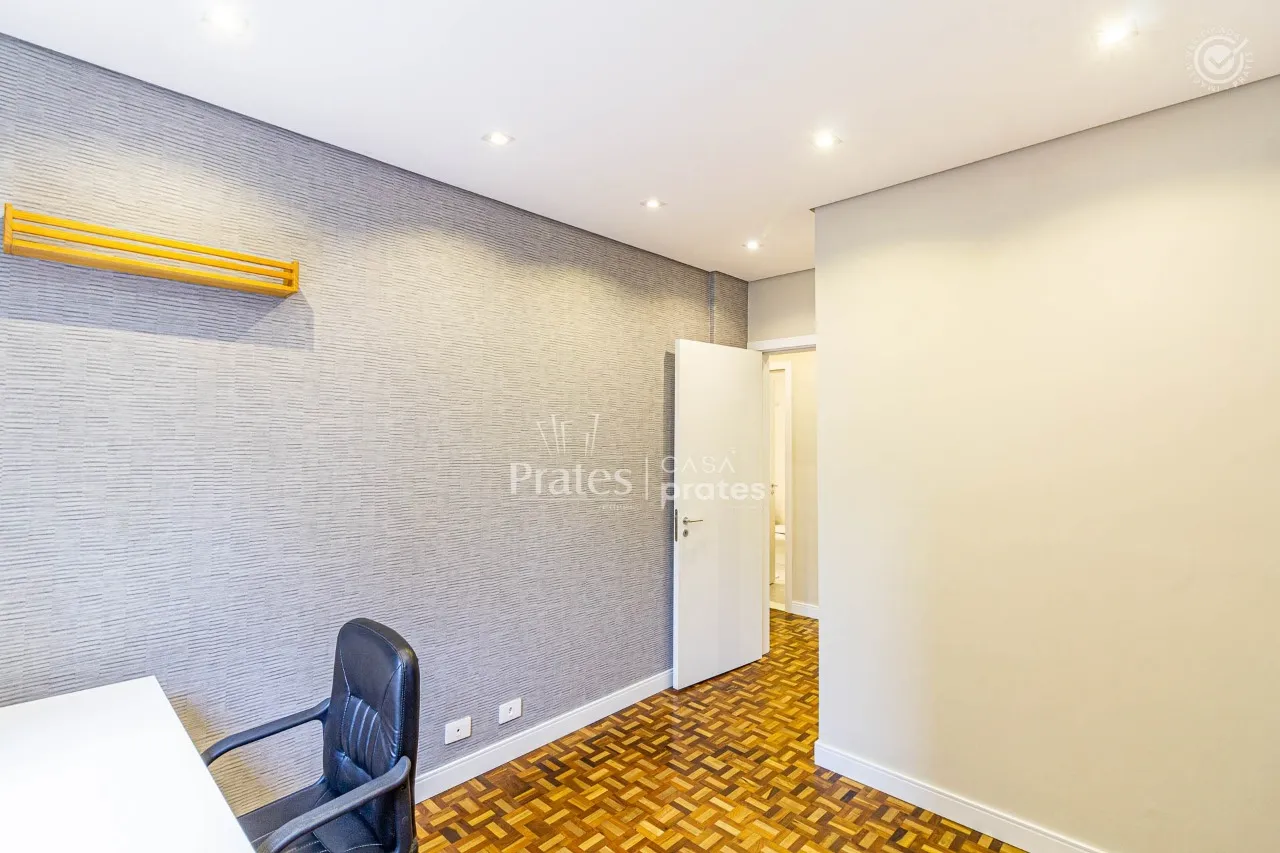 Apartamento com 3 quartos, 137 m² e painel de TV — photo 21