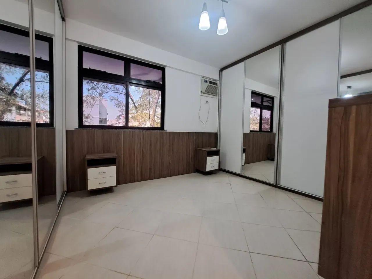 Home office in a 2-bedroom apartment, 92 m² — photo 4