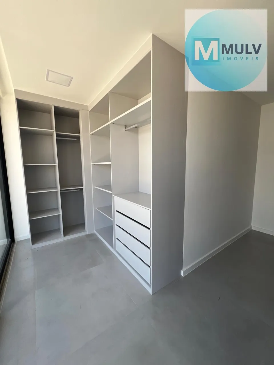 House, 312 m², with a walk-in closet — photo 10