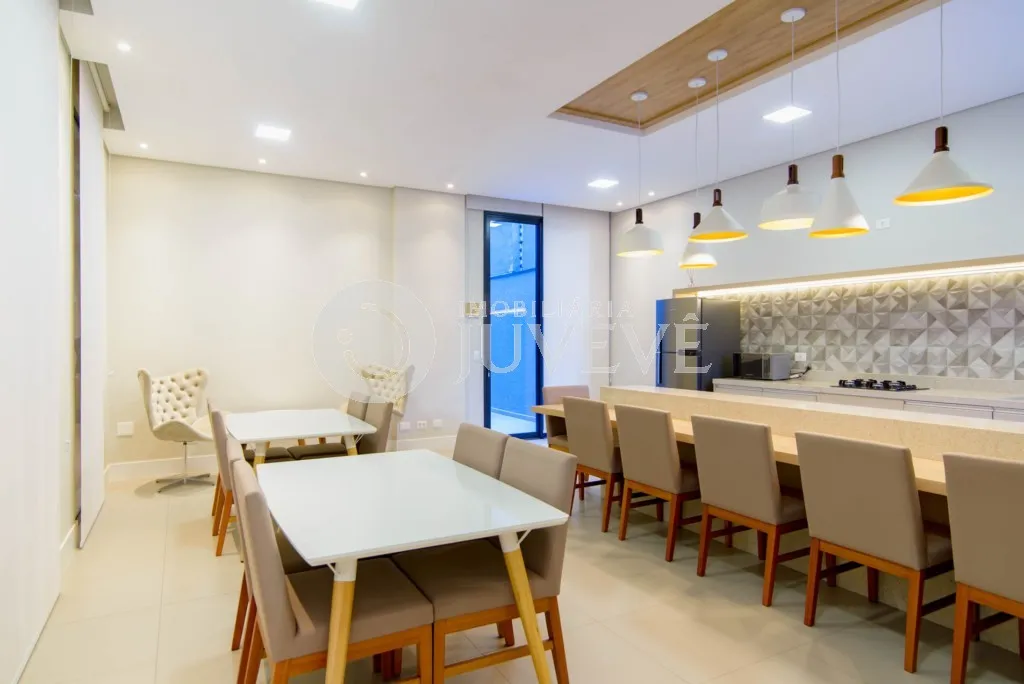 Furnished apartment, 104 m², with a glass-enclosed balcony — photo 49
