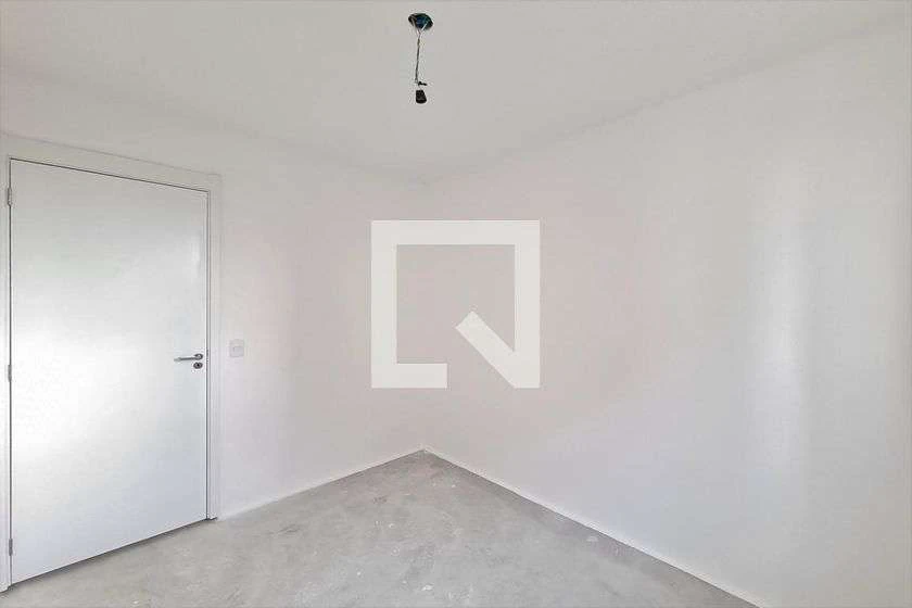 2-bedroom apartment with balcony and separate kitchen — photo 15