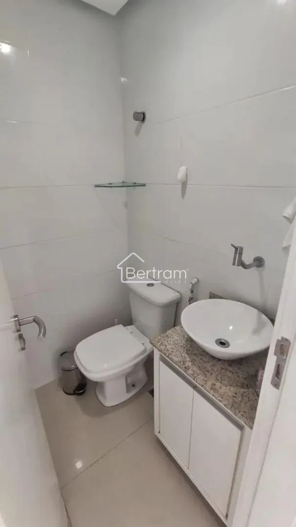 Washing machine in a 3-bedroom apartment, 273 m² — photo 4