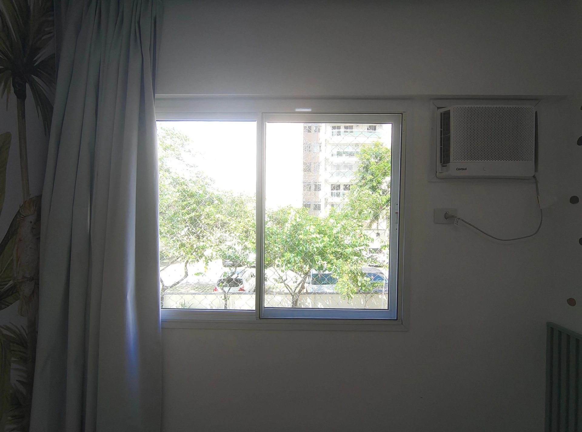 Rental apartment with 3 bedrooms and enclosed balcony — photo 11