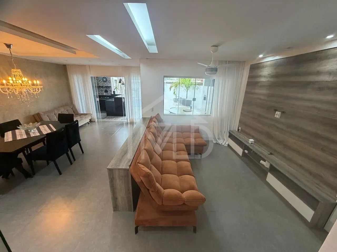 Unfurnished house with 4 bedrooms and 5 baths — photo 29