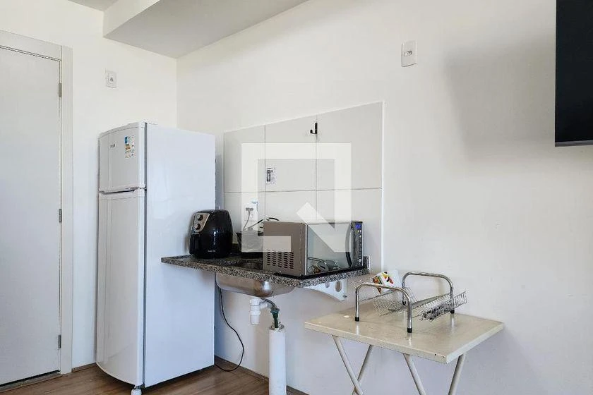 Apartamento de 1 dormitorio de 36 m² con rincón de cocina — photo 2