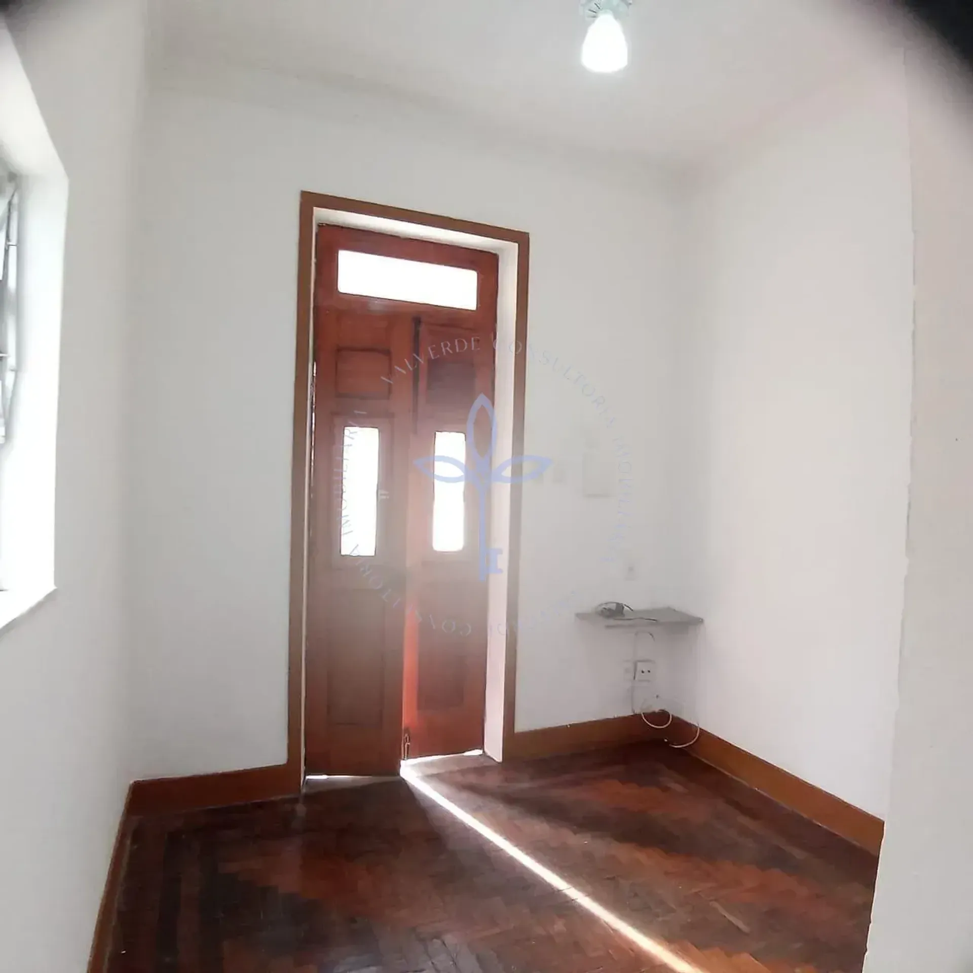 Casa com varanda e 1 vaga de estacionamento para alugar — photo 11