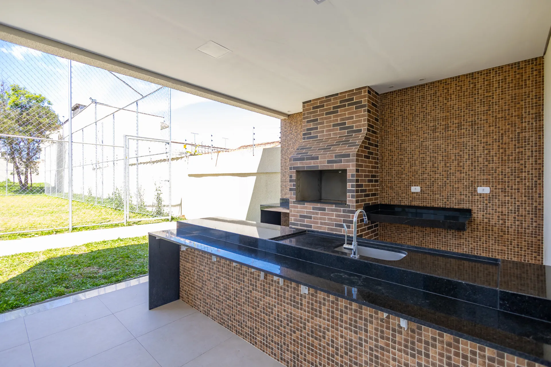 Робоче місце та 2 спальні: квартира 42 м² — photo 30