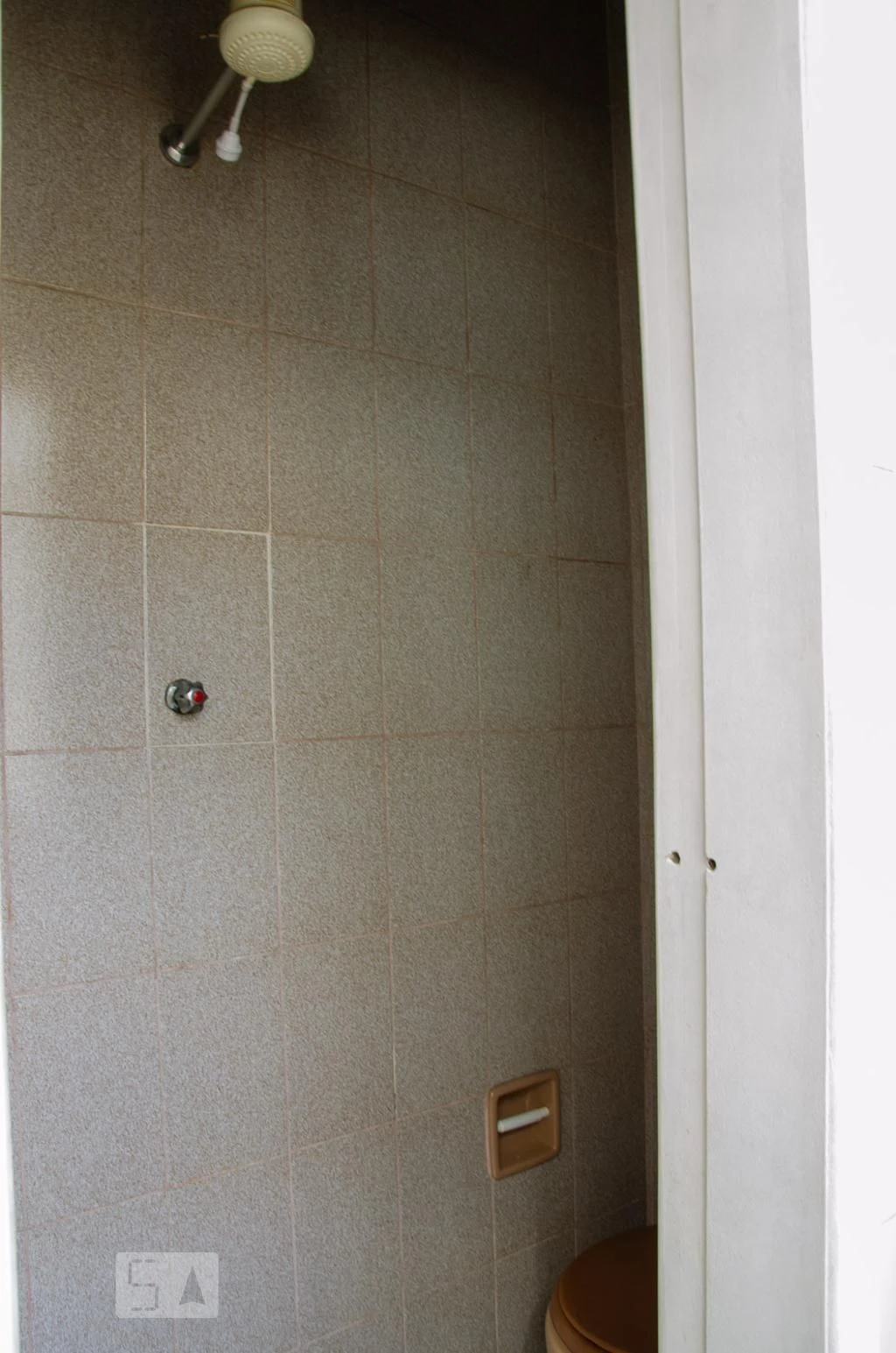 2-bedroom apartment with separate kitchen and gas stove — photo 24