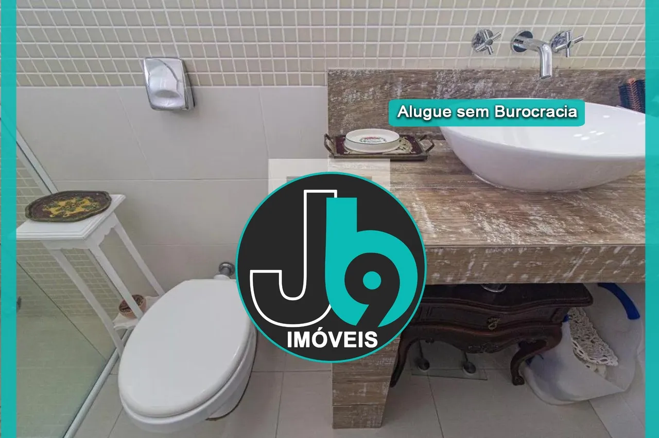 Furnished 650 m² house with 4 bedrooms and 4 bathrooms — photo 21