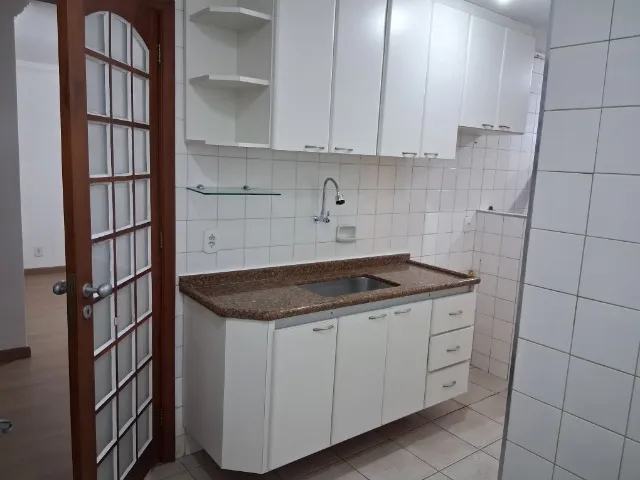 Apartment, 81 m², with a walk-in closet — photo 5