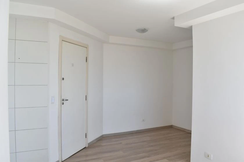 2-bedroom apartment with an open-plan kitchen — photo 11