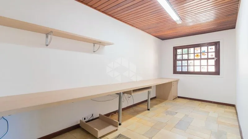 Furnished house 314 m² with 6 bedrooms and 4 parking — photo 62