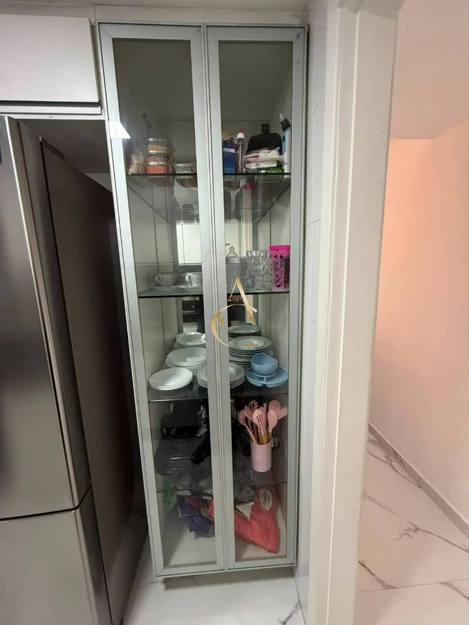 Furnished 3-bedroom apartment with a separate kitchen — photo 13