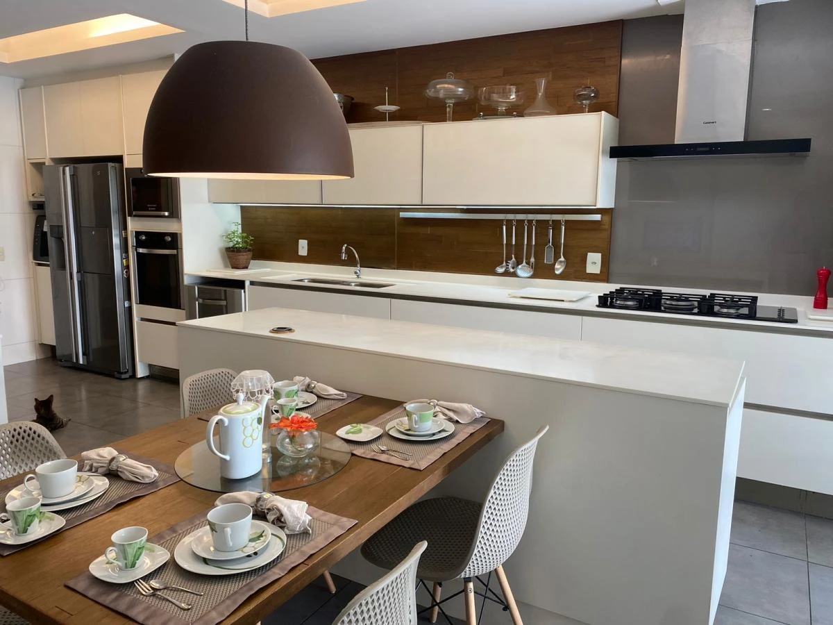 Apartamento mobiliado 420 m² com 4 suítes e varanda envidraçada — photo 14