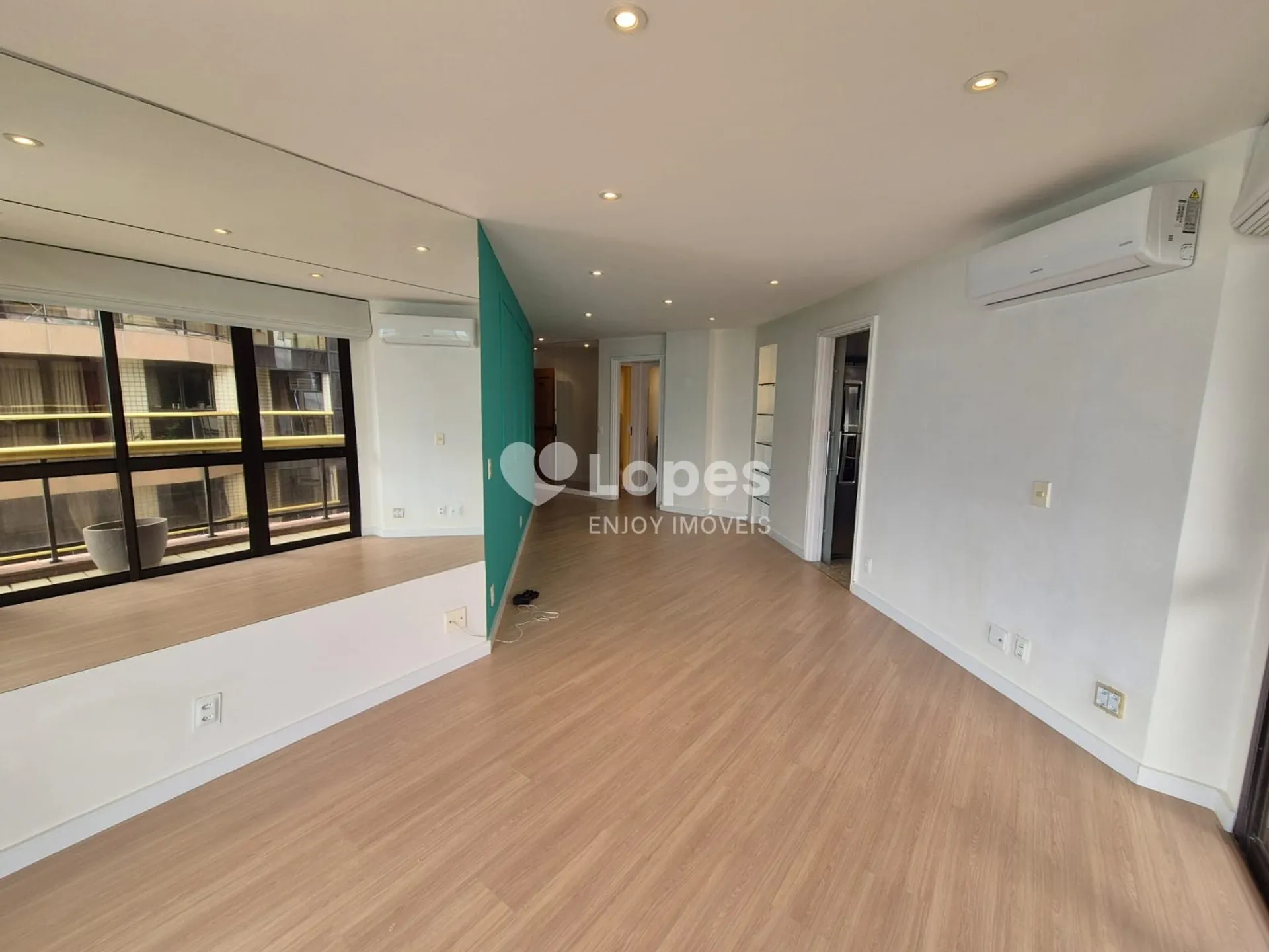 2-bedroom apartment in a building with a sauna — photo 18