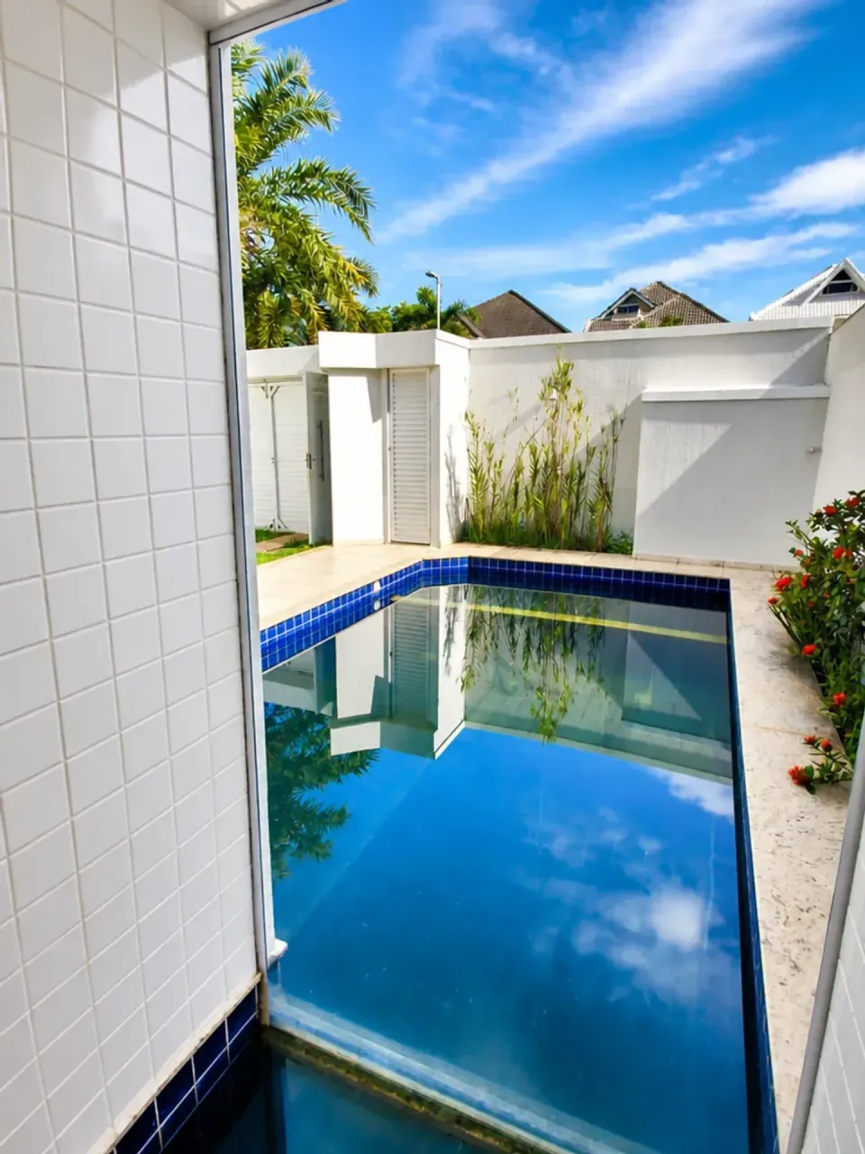 Rental house with 4 bedrooms and an open-plan kitchen — photo 10