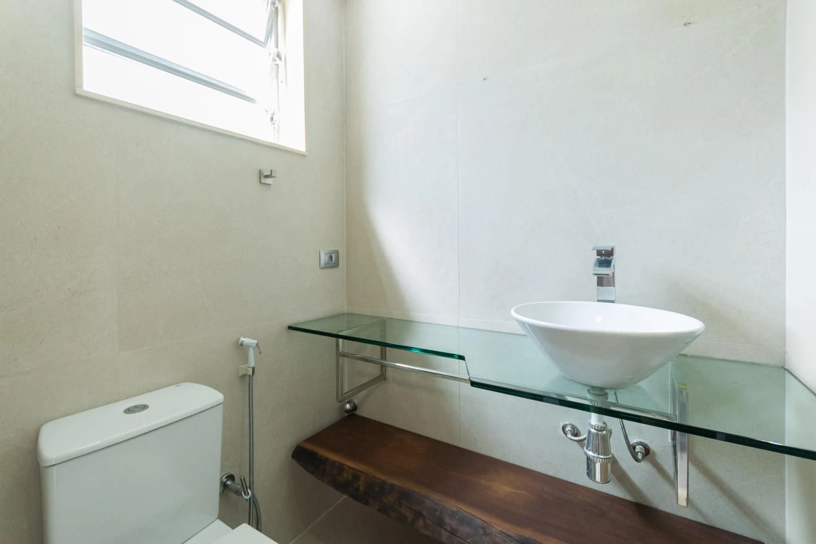 Робоче місце та 2 спальні: квартира 61 м² — photo 28