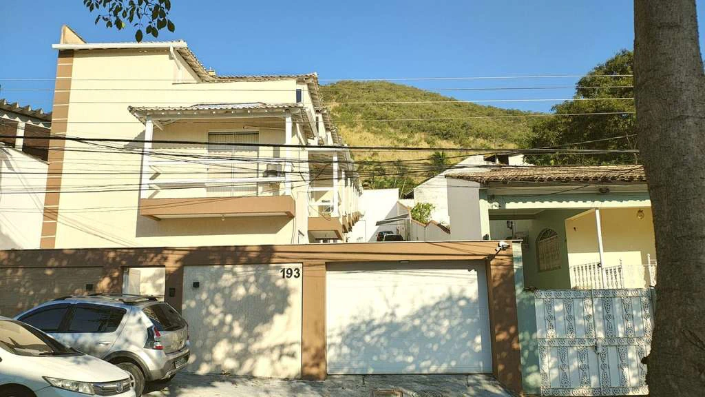 Semi-detached house with 3 bedrooms and 1 parking spot — photo 23