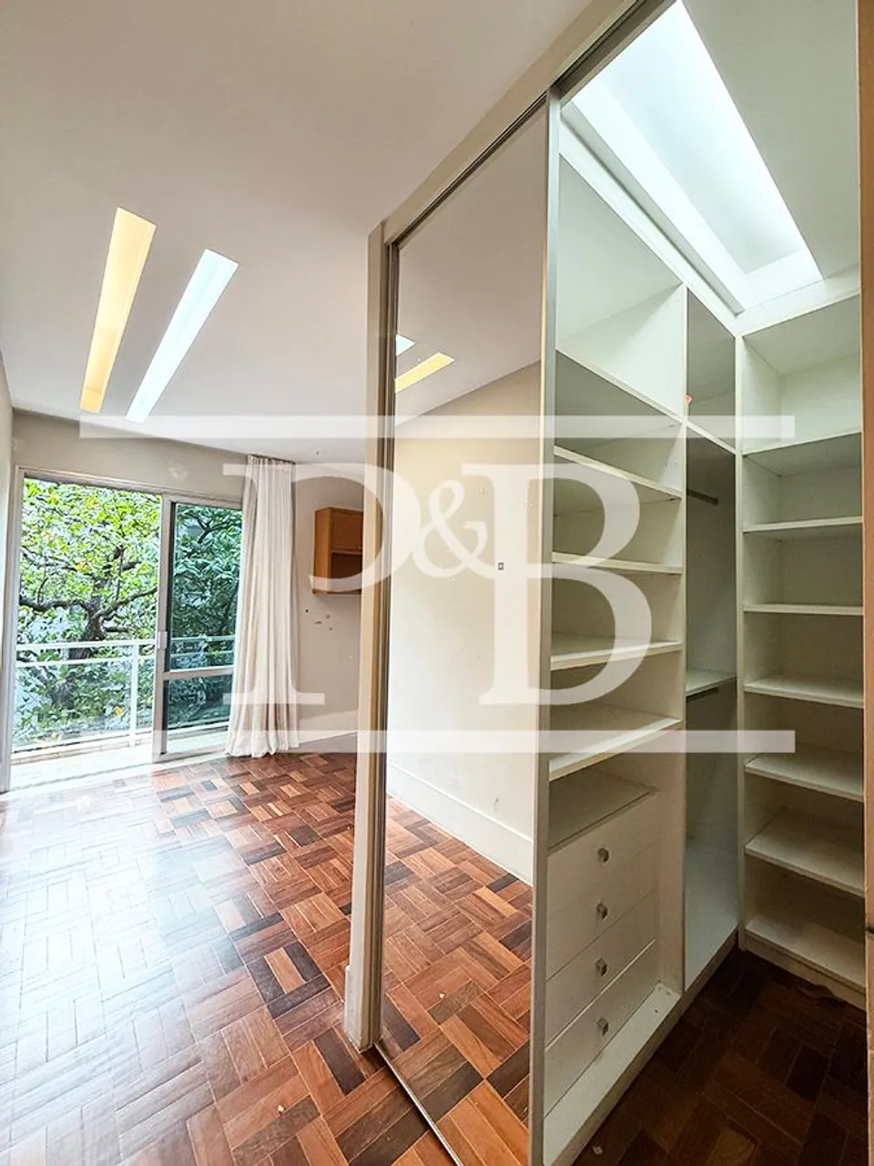 Apartamento com 4 quartos e escritório — photo 13