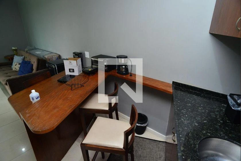 Furnished 1-bedroom apartment with a balcony — photo 21