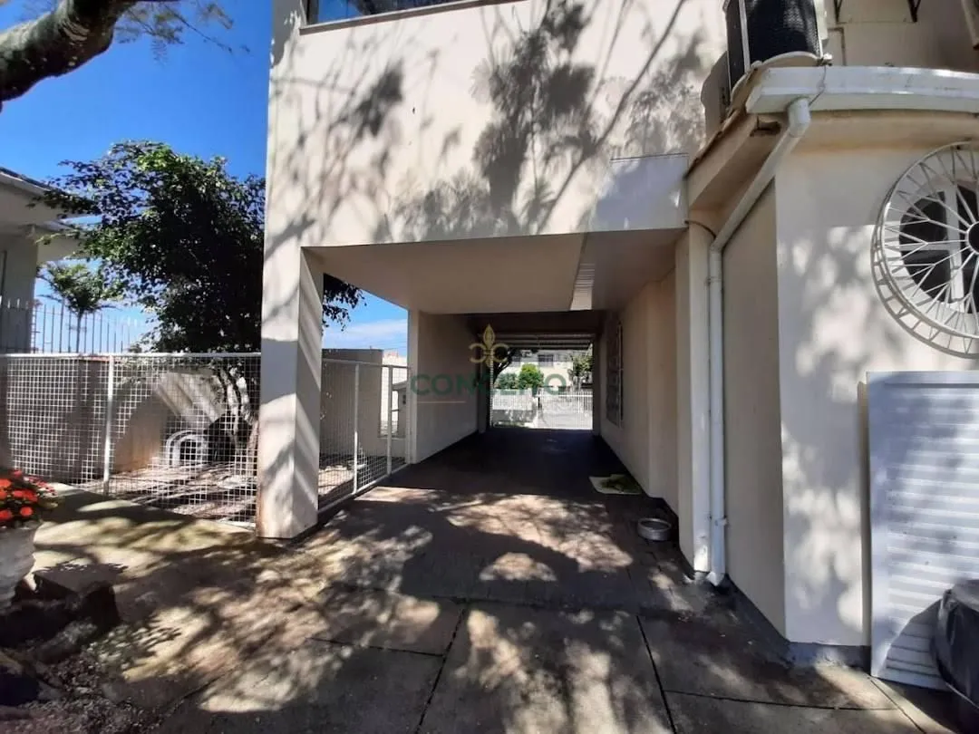 Casa en alquiler con 6 dormitorios y 420 m² — photo 8