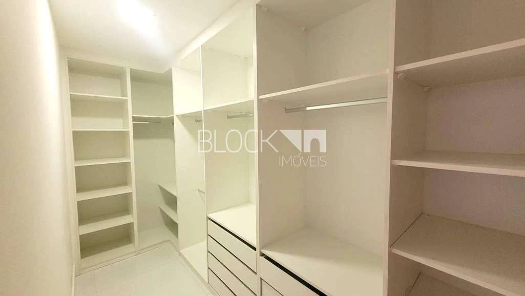 Condominium house with 4 en-suite rooms and open kitchen — photo 29