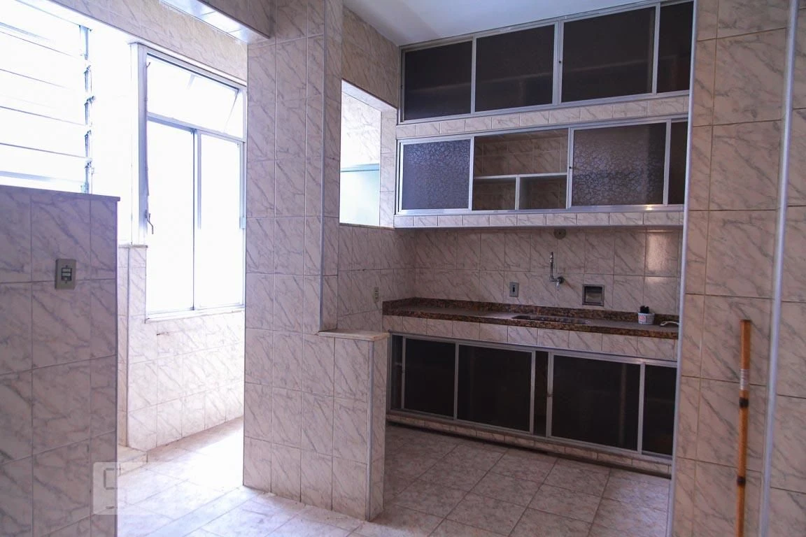 Невмебльована квартира з 2 спальнями та 1 місцем — photo 3