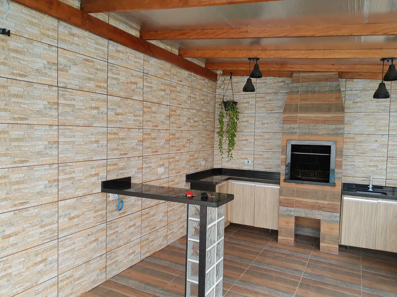 House for rent with 4 bedrooms and 3 bathrooms — photo 5