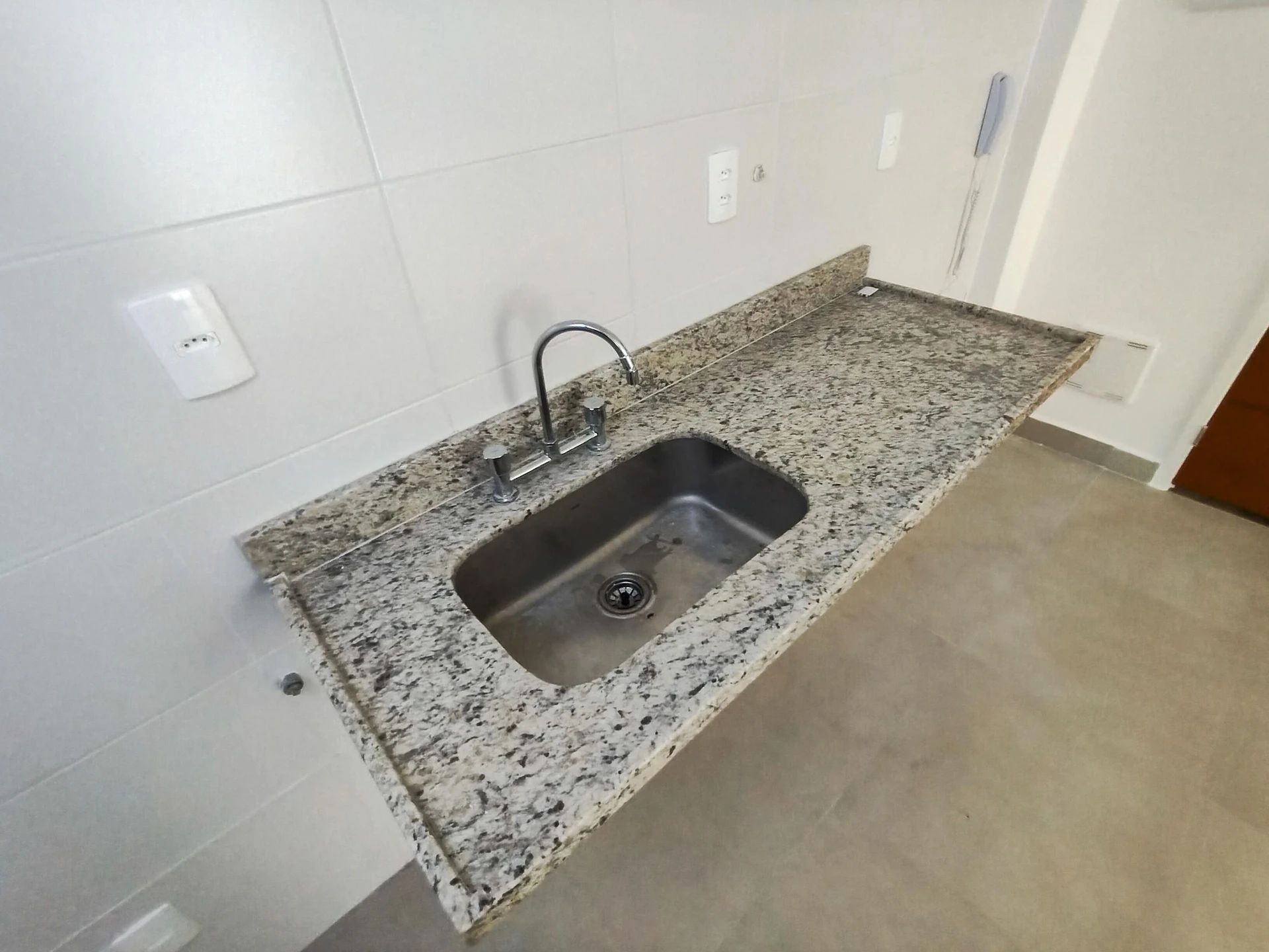 One-bedroom, 60 m² apartment in Rio de Janeiro — photo 11