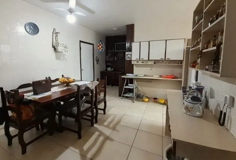 Furnished 185 m² apartment with 3 bedrooms — photo 12