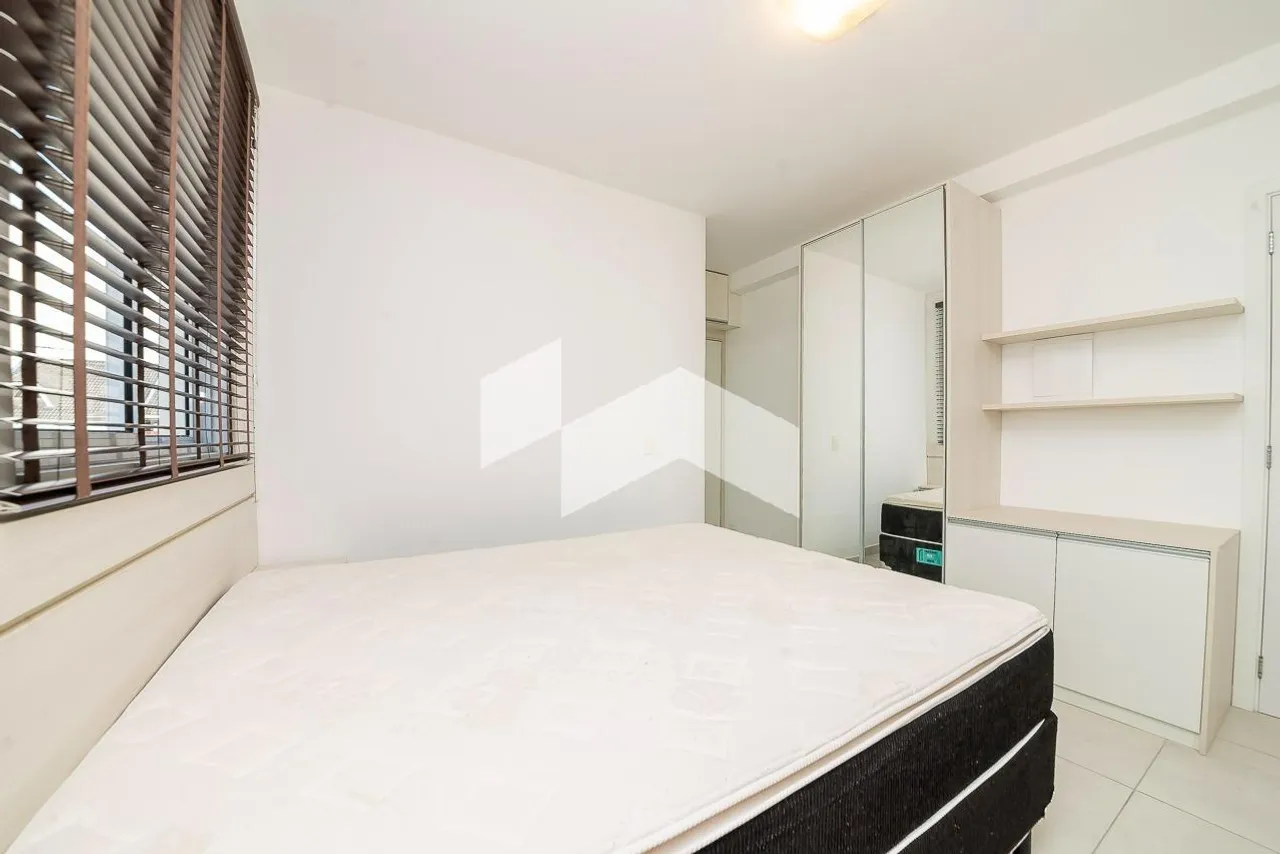 Studio mobiliado 28 m² com cozinha americana e vaga — photo 15