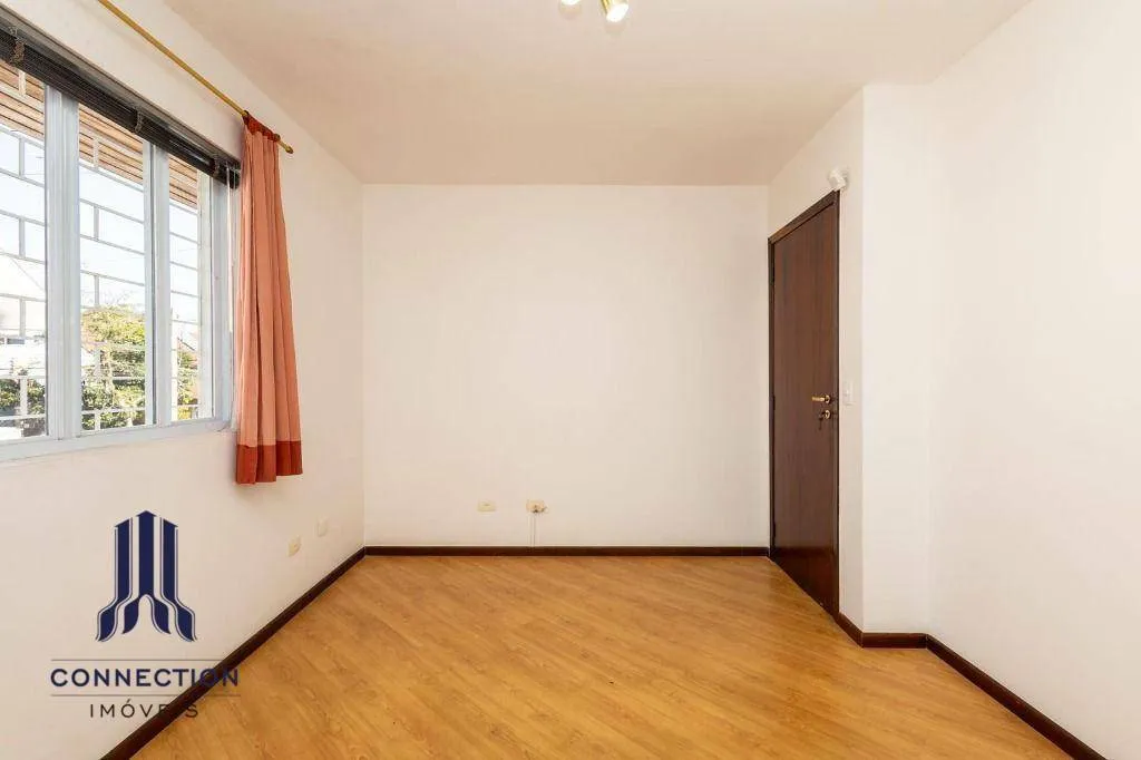 Triplex house with a private garden and BBQ — photo 29