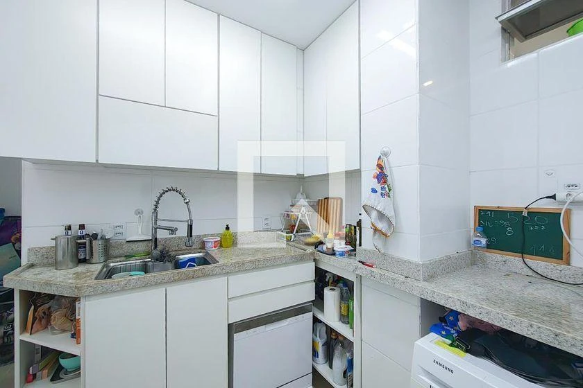 Shared BBQ area with a furnished 93 m² apartment — photo 33