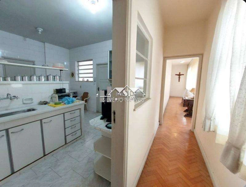 Furnished 4-bedroom apartment with 4 bathrooms — photo 13