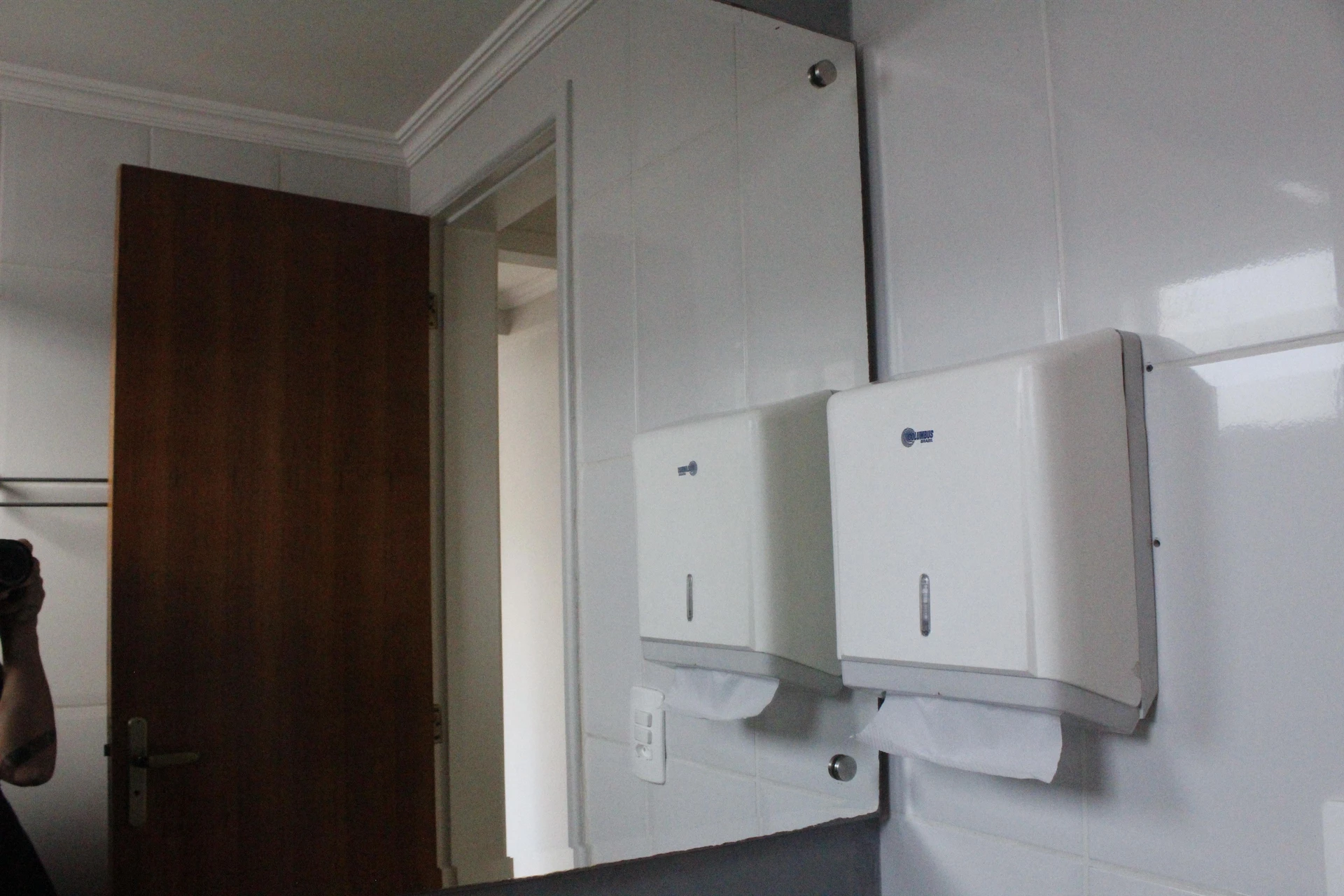 Furnished apartment with 3 bedrooms and 3 bathrooms — photo 61