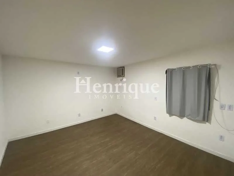Casa de 4 dormitorios con vestidor — photo 3
