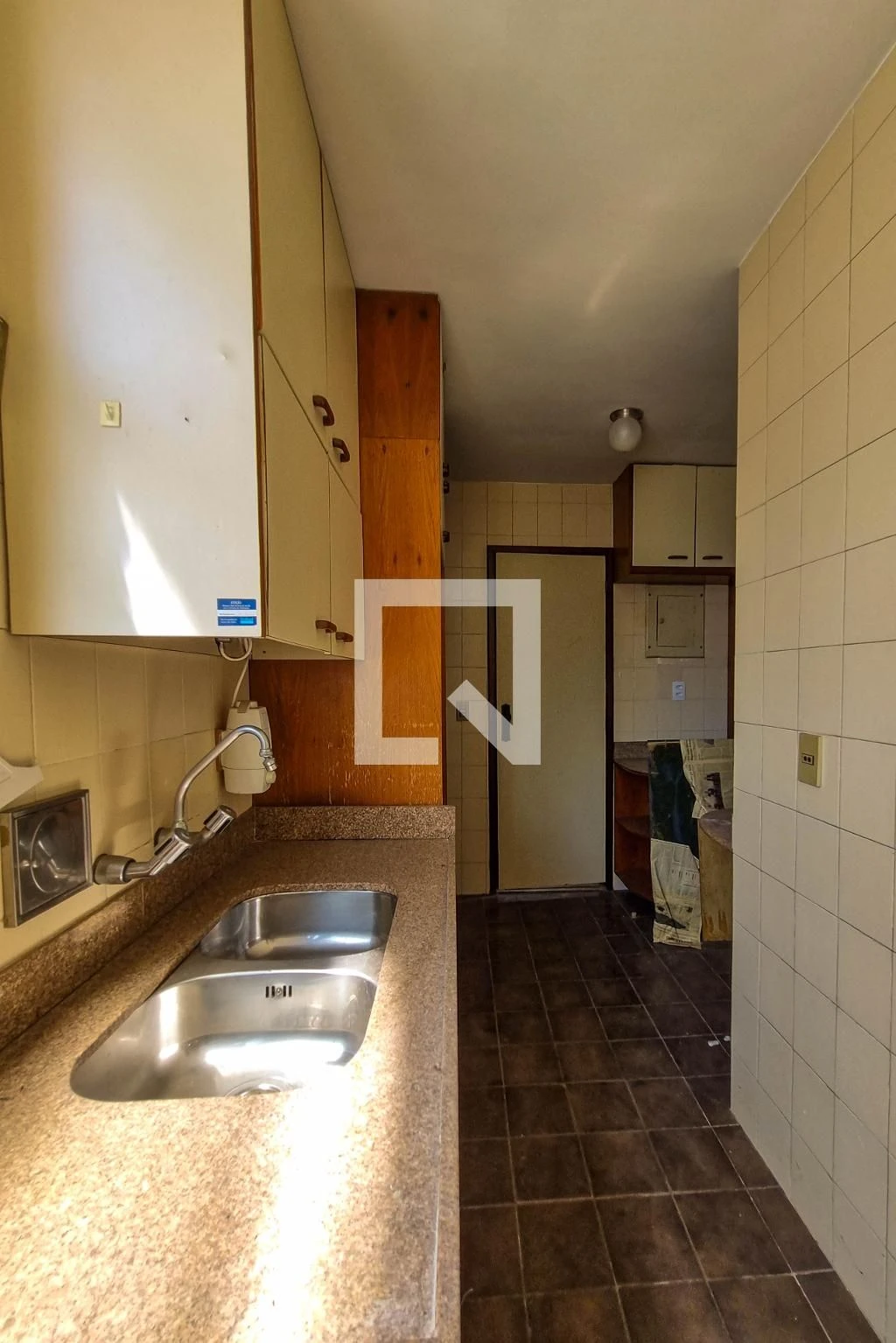 Home office in a 5-bedroom apartment, 127 m² — photo 38