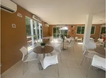2-bedroom apartment with a private garden — photo 14