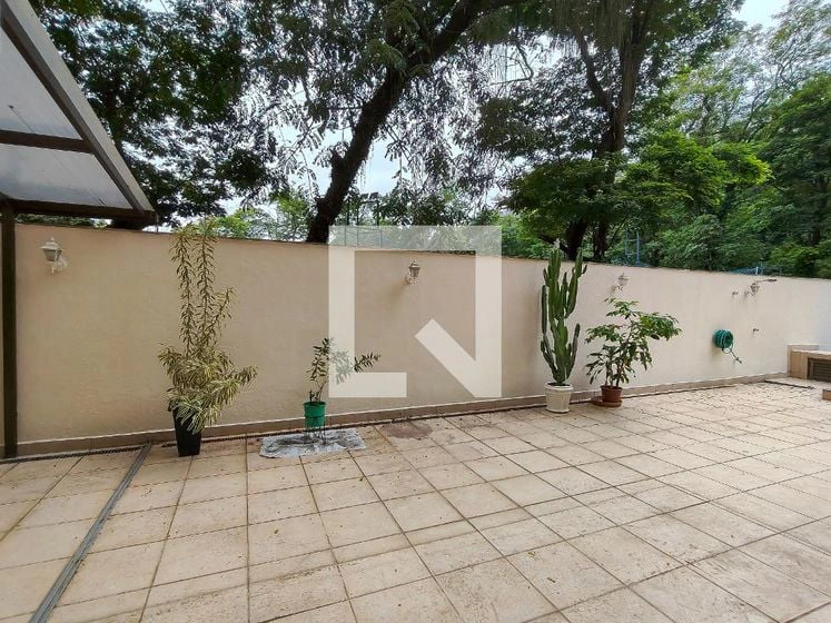 Квартира 293 м² с рабочим местом и собственным бассейном — photo 28