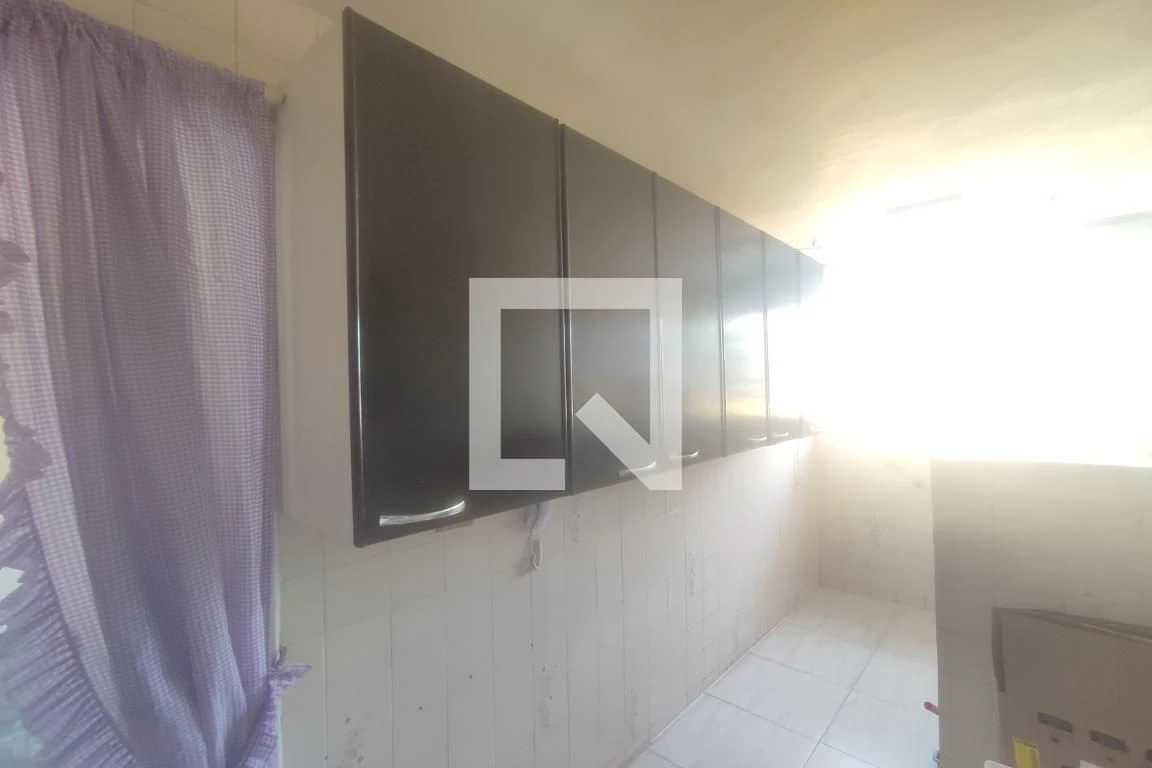 2-bedroom apartment with 1 bathroom and separate kitchen — photo 19
