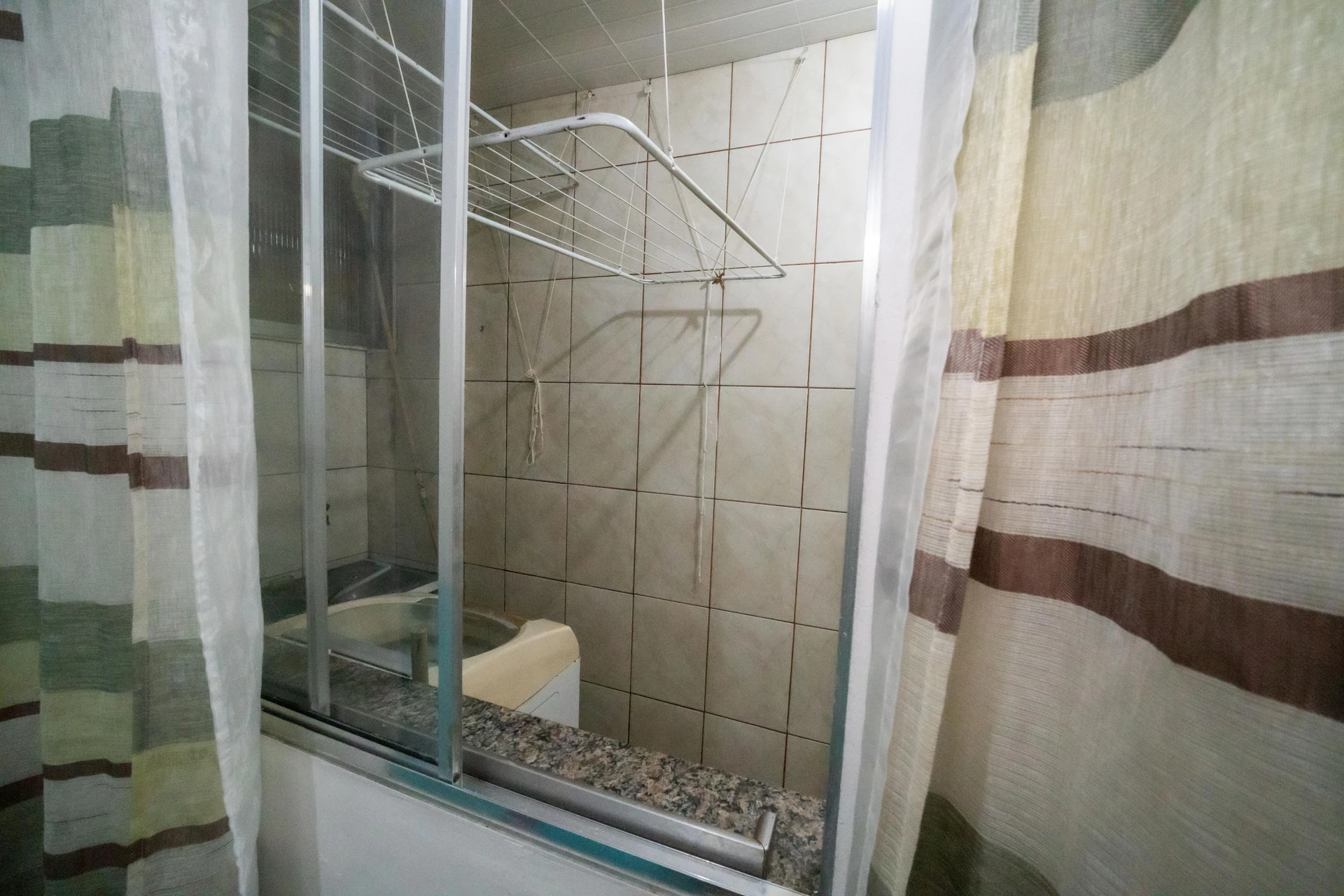 Apartamento mobiliado de 2 quartos com máquina de lavar — photo 32
