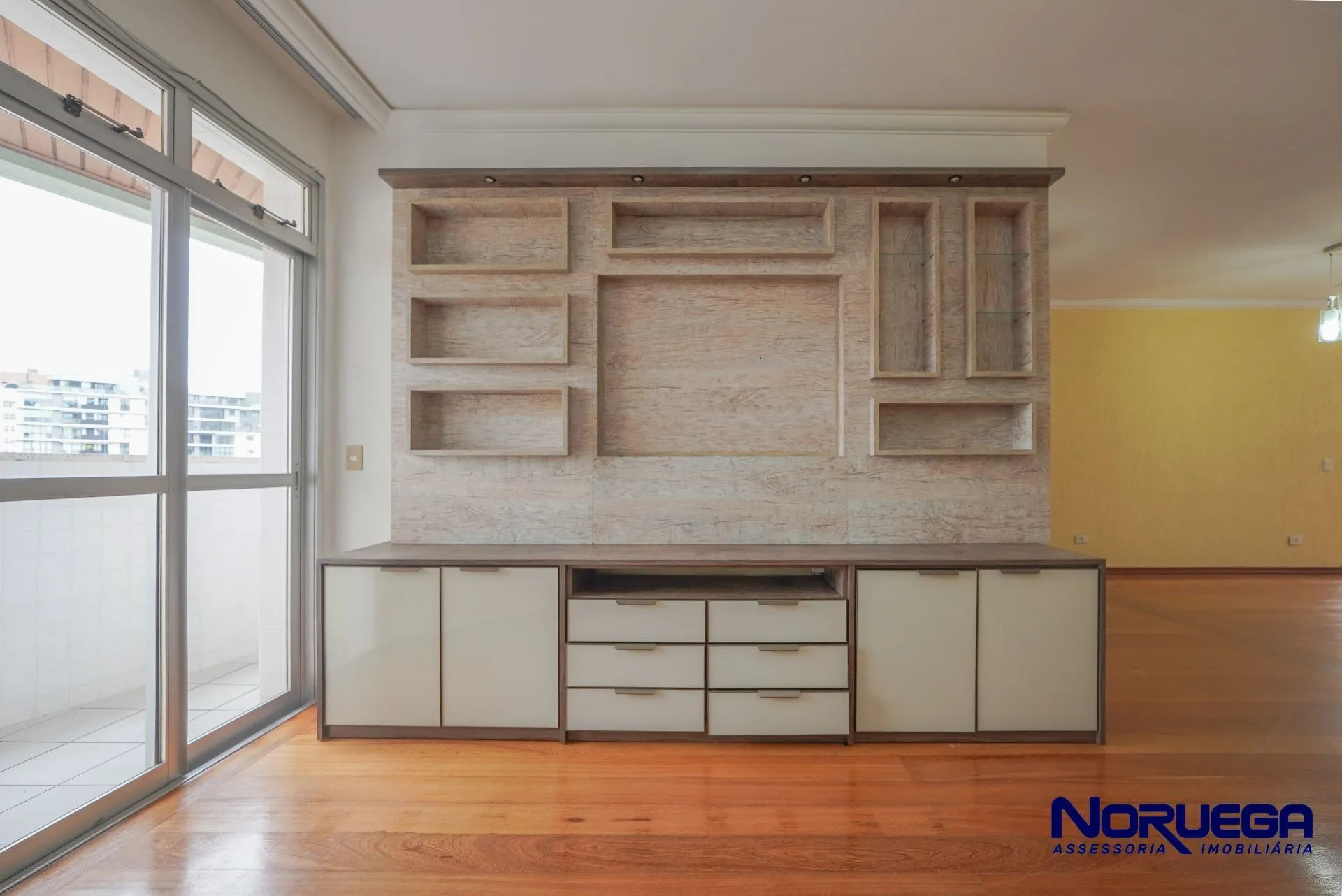 Apartamento de 4 quartos em condomínio com academia — photo 6
