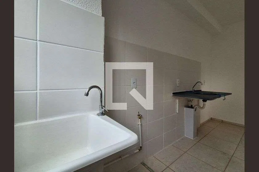 2-bedroom apartment in a building with a gym — photo 24